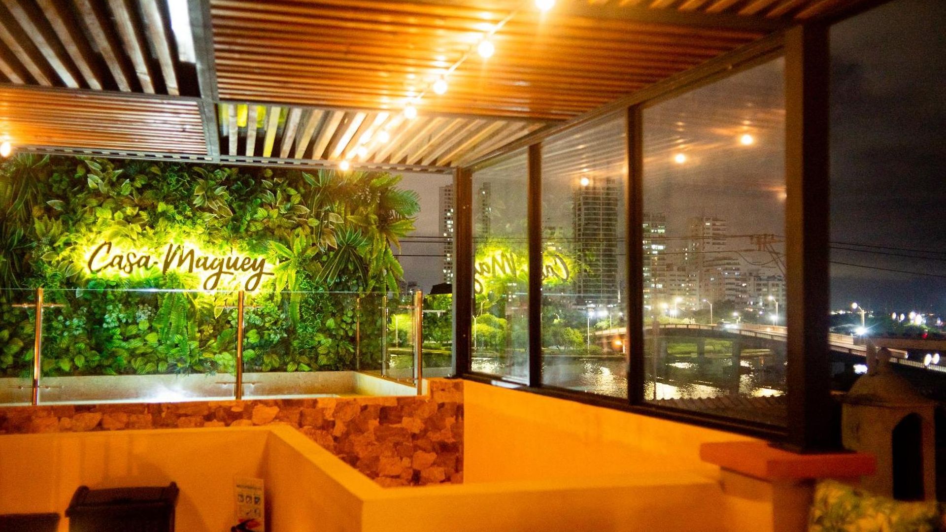 Apartamento Casa Maguey Vibrant Mexican-inspired